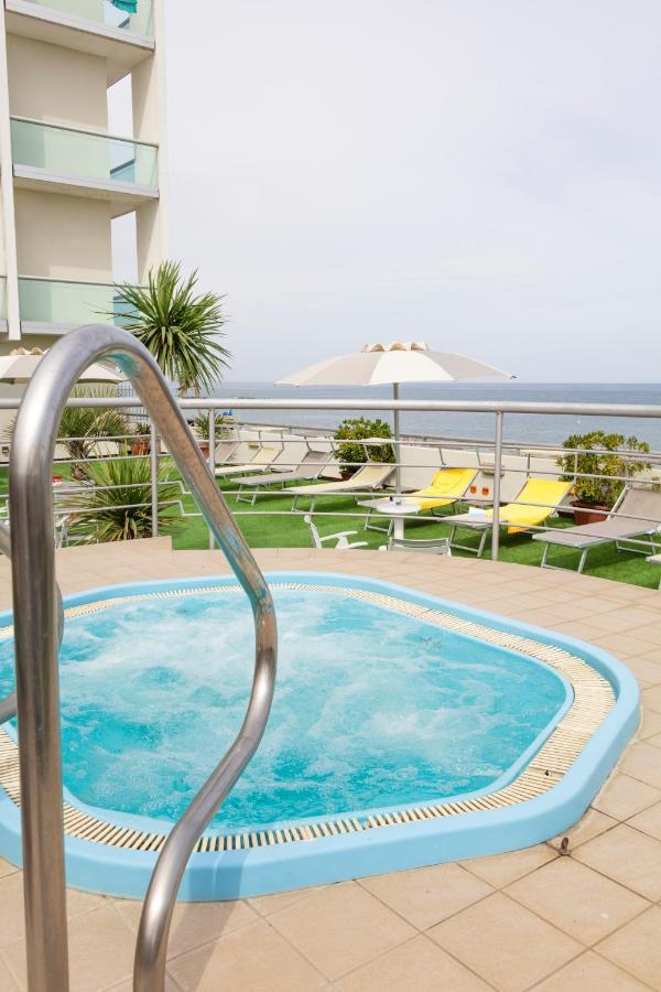 Hotel Igea Spiaggia Bellaria-Igea Marina Luaran gambar