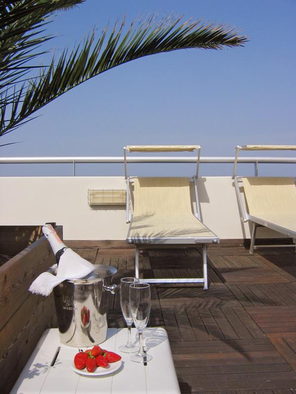 Hotel Igea Spiaggia Bellaria-Igea Marina Luaran gambar
